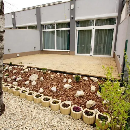 Lago Apartman Διαμέρισμα