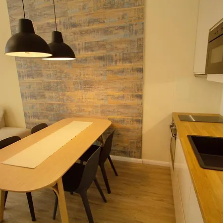 Διαμέρισμα Lago Apartman *