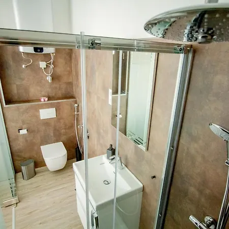 Διαμέρισμα Lago Apartman *